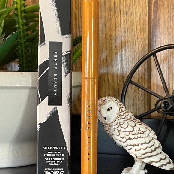 FENTY BEAUTY By Rihanna Shadowstix Eyeshadow In Gold Hoopz (Gold) - Picture 10 of 12